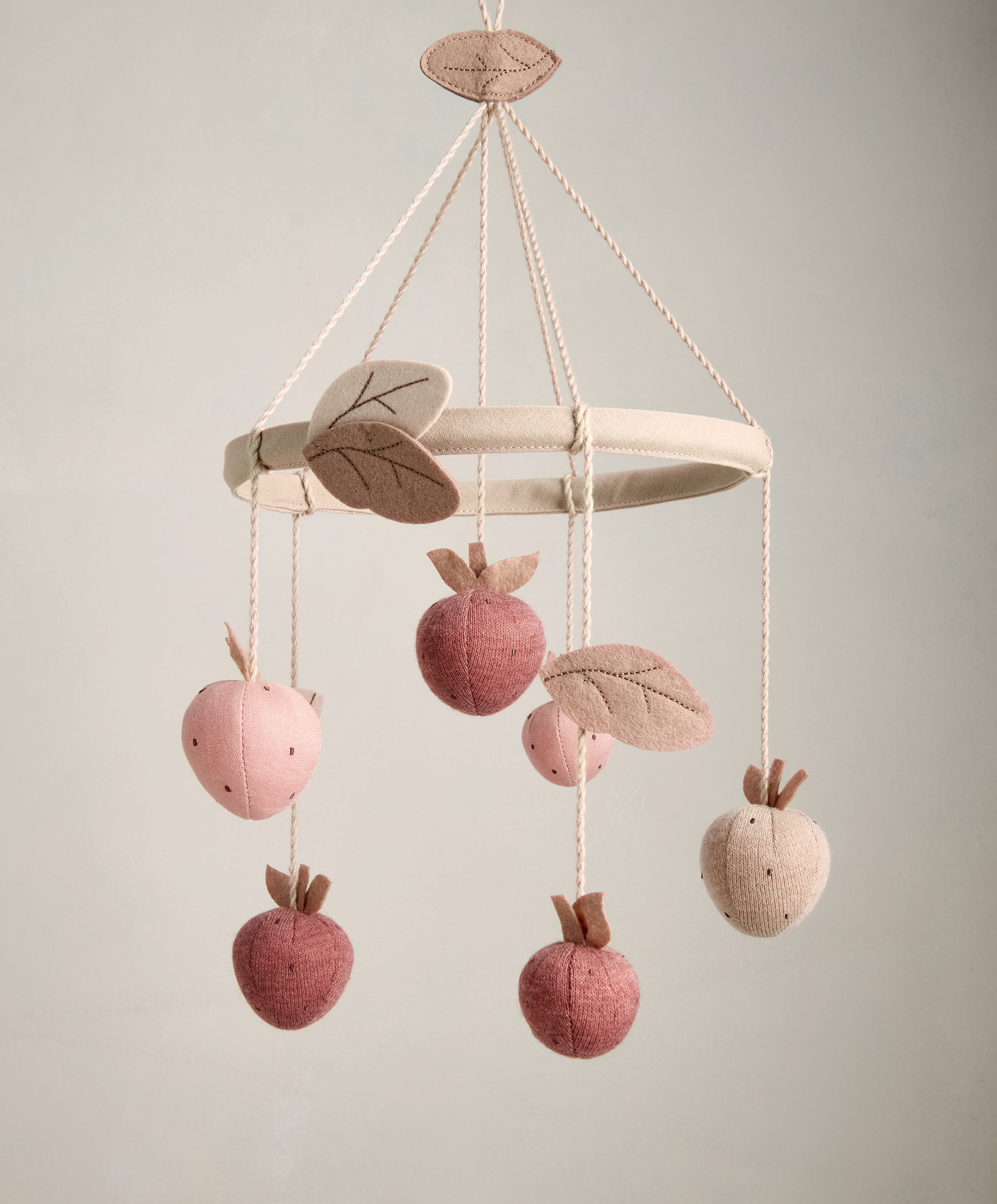 Musical Cot Mobile - Strawberry 